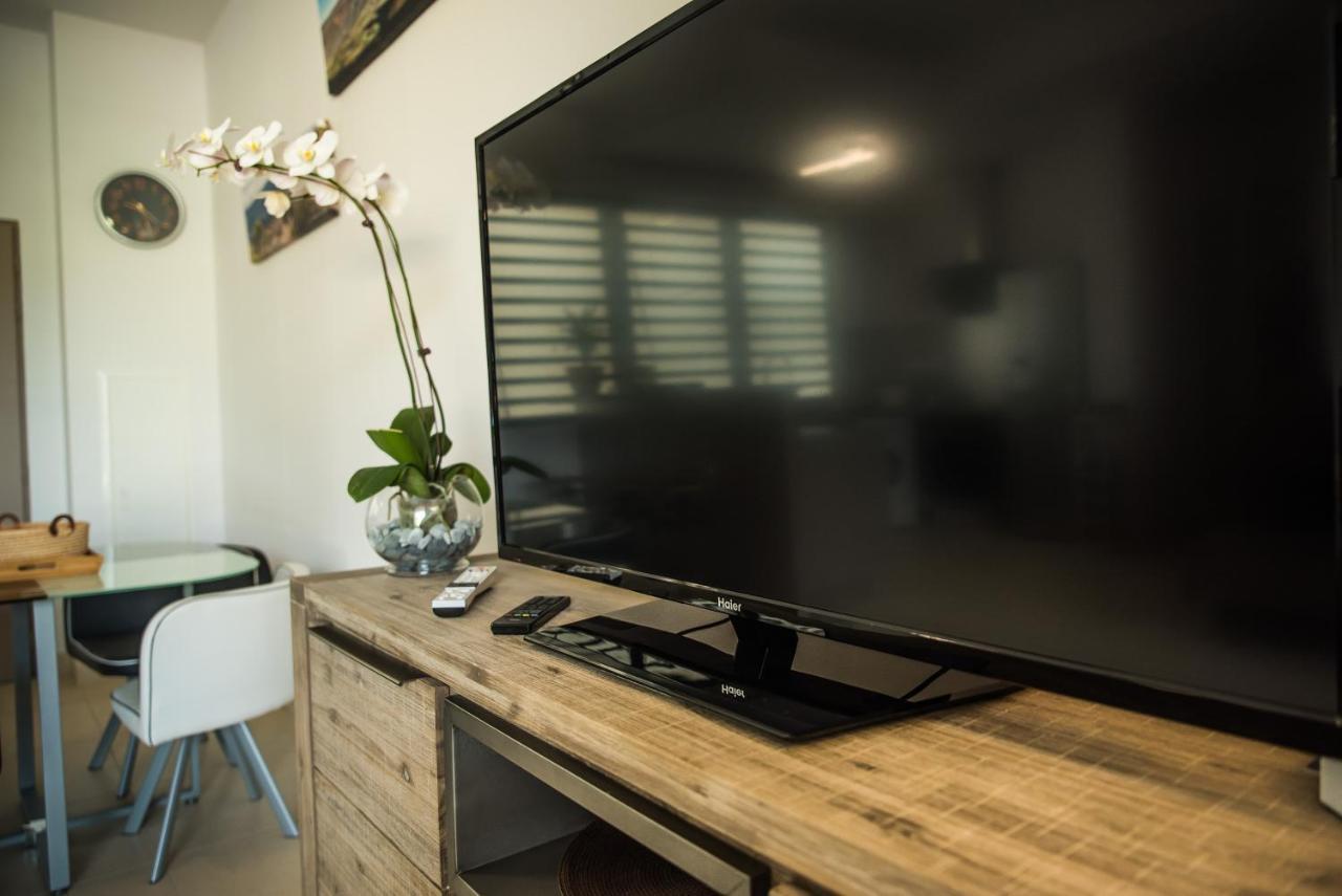 Appartement YLANG YLANG à L Ermitage les bains - proche de la mer pour 4 personnes Saint-Paul Extérieur photo