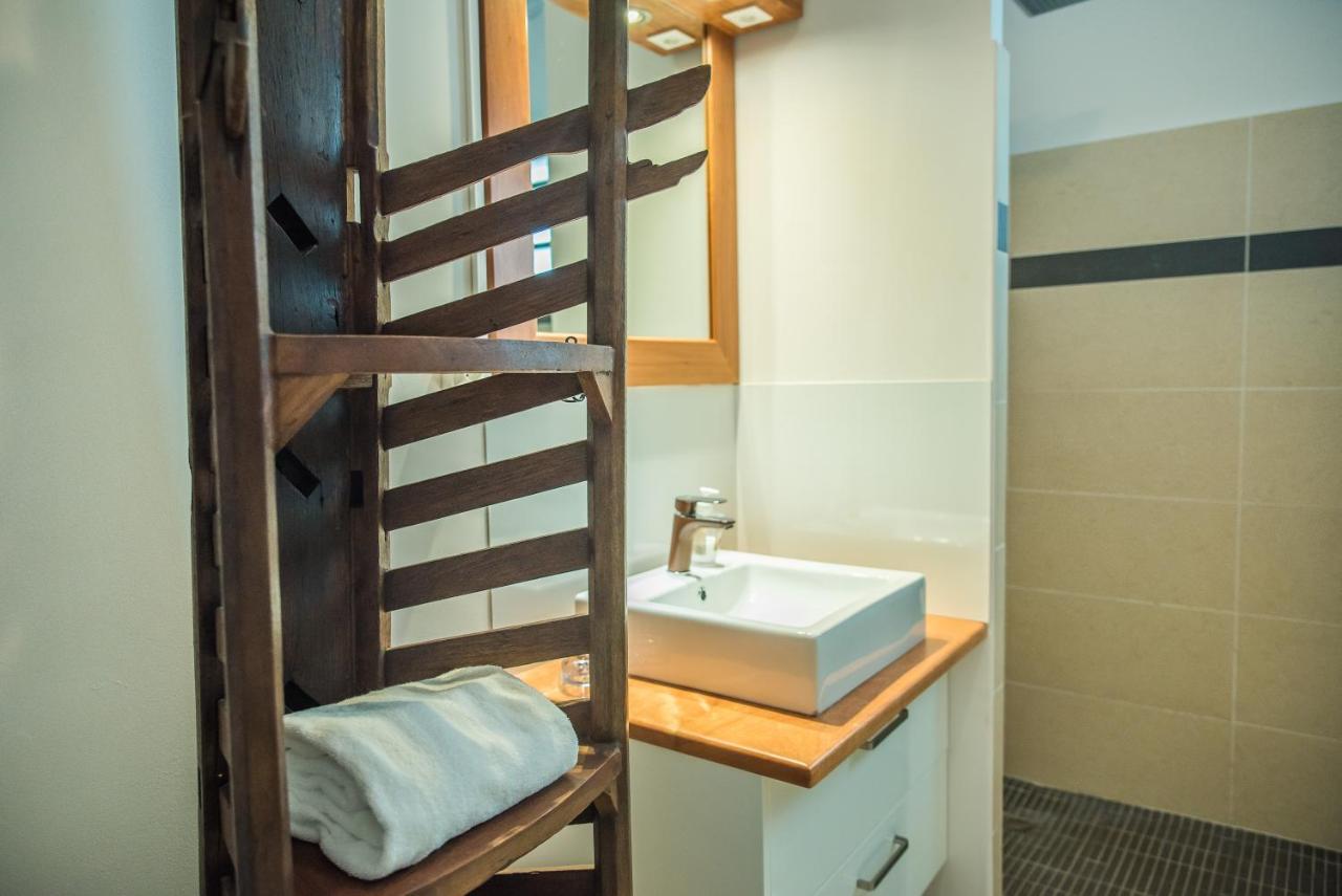 Appartement YLANG YLANG à L Ermitage les bains - proche de la mer pour 4 personnes Saint-Paul Extérieur photo